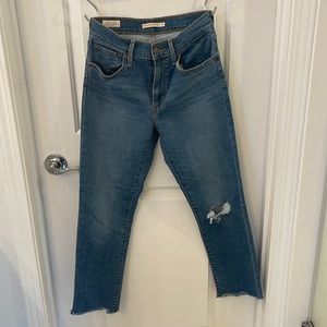 Levi’s blue jeans, cut off detail, ankle length, size 27